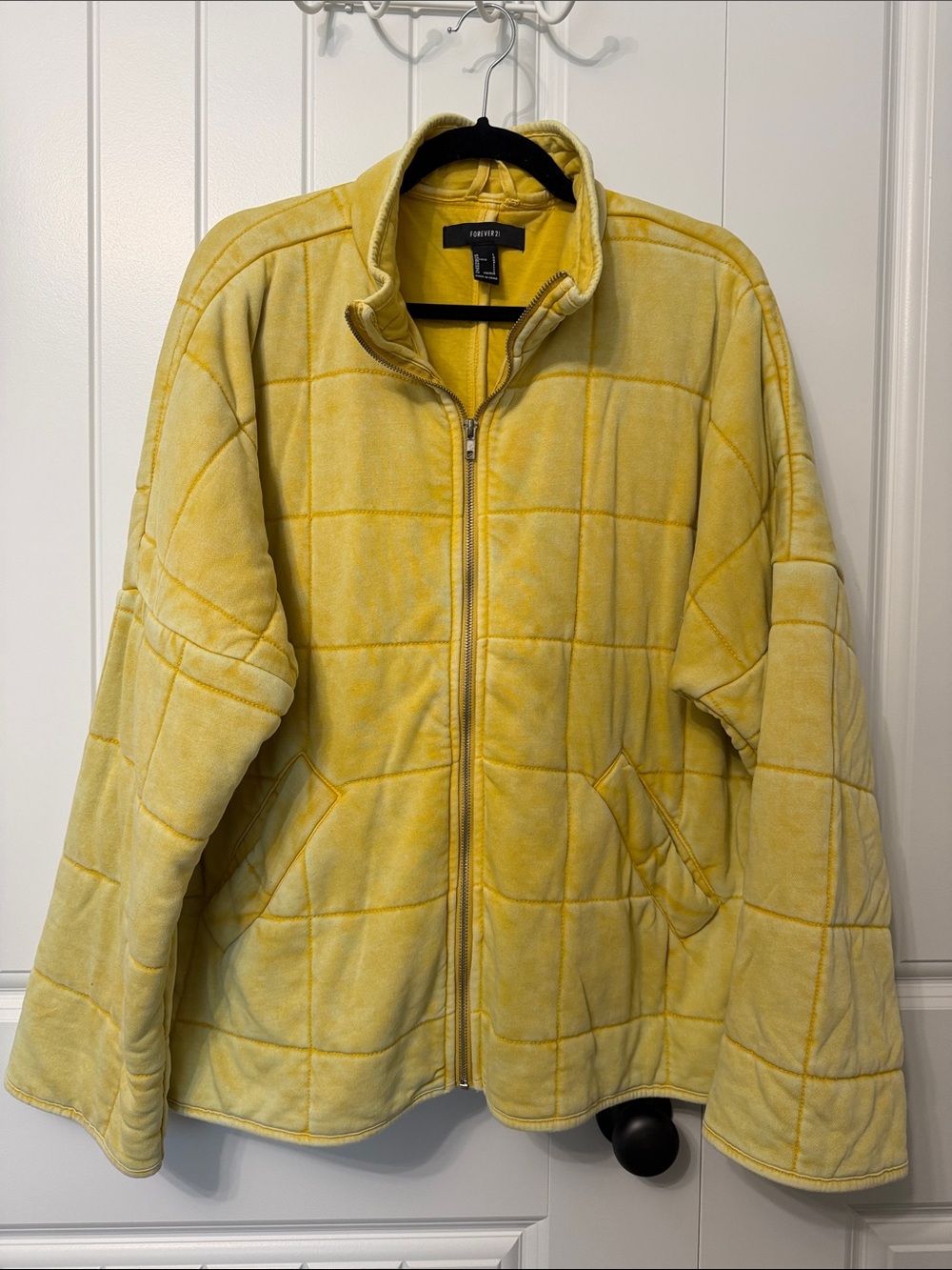 Forever 21 Yellow Quilted Zip-Up Puffer EUC